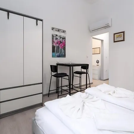 Centar Apartments Rijeka Exterior photo